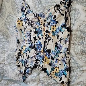 Jaanuu scrub top